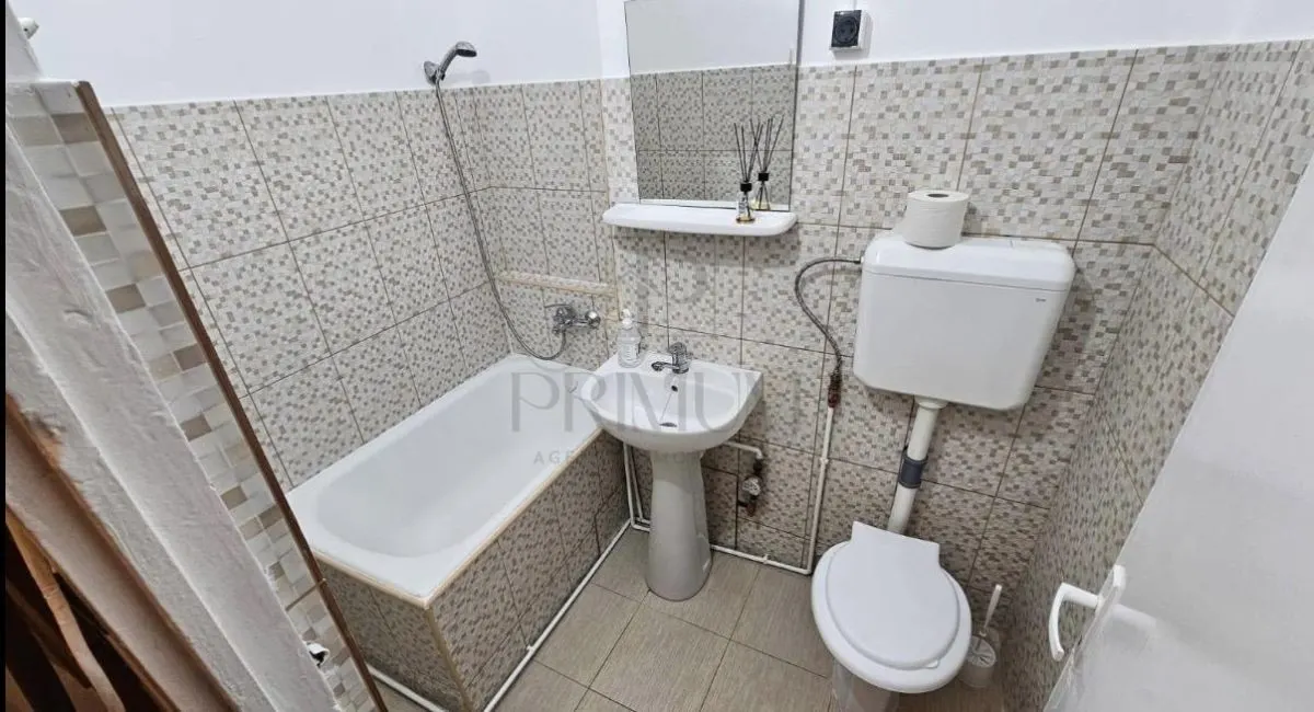 COMPLEX STUDENTESC - APARTAMENT 1 CAMERA - mobilat, utilat, centrala proprie - foto 4