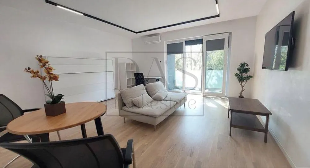 Studio | Aviatiei | Primenada Mall | Bloc boutique 2021 - foto 1