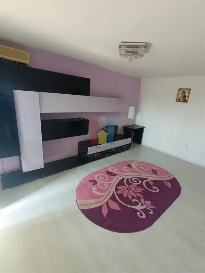 Ap 2 Camere, etaj Intermediar in bloc cu Lift-58 mp - foto 2