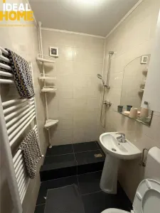 Apartament 2 camere Cuza Maternitate - foto 1