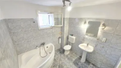 VIDEO | Vila impunatoare in Paulesti | Teren 1.384 mÂ² | Spatiu, Liniste si Intimitate, aproape de oras - foto 23