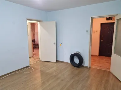 Apartament 2 camere zona Vest - foto 1