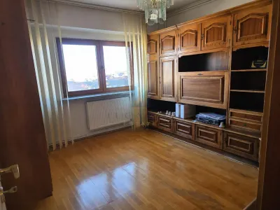 Apartament 4 camere , Zona Modern ,Bd. Simion Barnutiu ,Badea Cartan. - foto 2