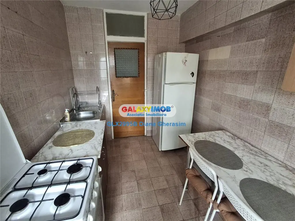 Apartament de inchiriat 2 camere decomandat- Crangasi - foto 8