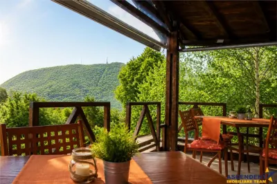 Refugiu rezidential& turistic, panorama asupra Brasovului, pe 1.500 mp teren, Drumul Poienii, Brasov - foto 1