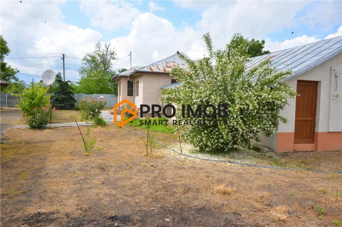 Casa tip parter zona Glodeanu Silistea - foto 8