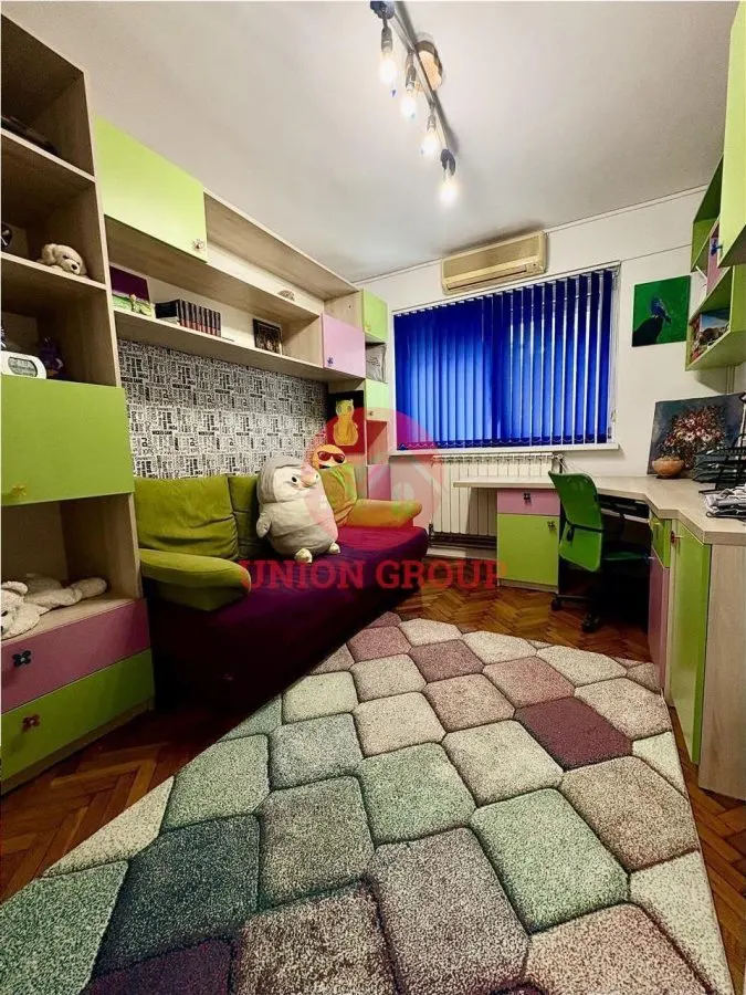 Apartament 3 Camere Decomandat cu Loc de Parcare și Boxa Tomis Nord - foto 17