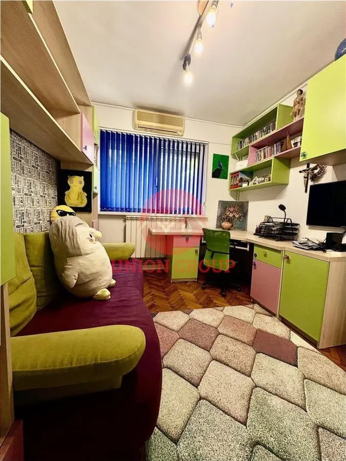Apartament 3 Camere Decomandat cu Loc de Parcare și Boxa Tomis Nord - foto 6