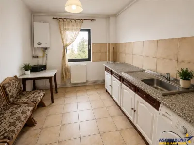 Decomandat, balcon, boxa, spatii verzi, cadru linistit, oportunitate personalizare - foto 3