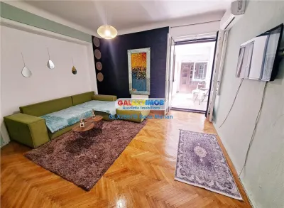 APARTAMENT DUBLU DE 5 CAMERE DE INCHIRIAT ROMANA - foto 2