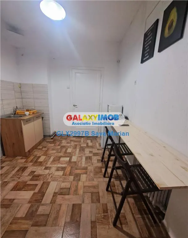 APARTAMENT DUBLU DE 5 CAMERE DE INCHIRIAT ROMANA - foto 10