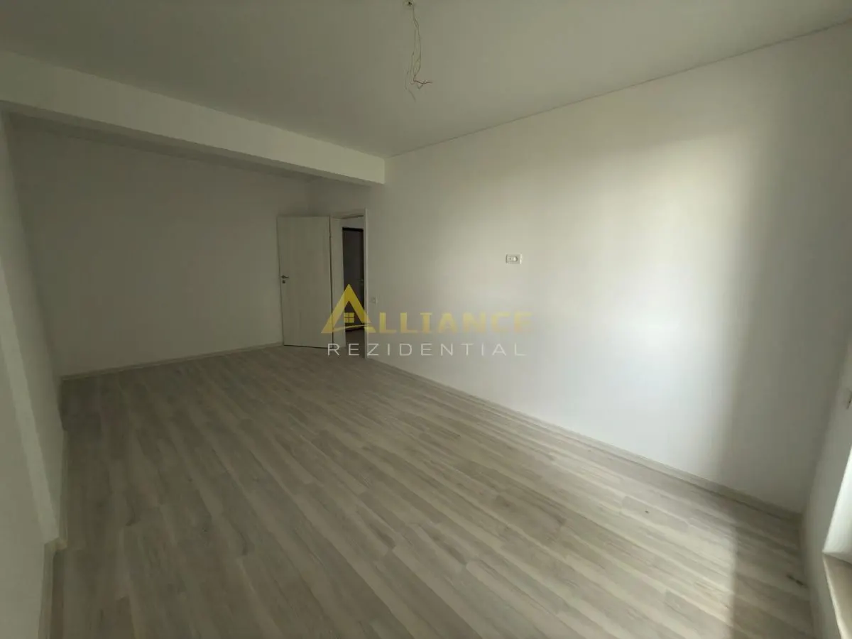 Apartament 2camere decomandat gata de mutare  Metrou Berceni 18min - foto 4