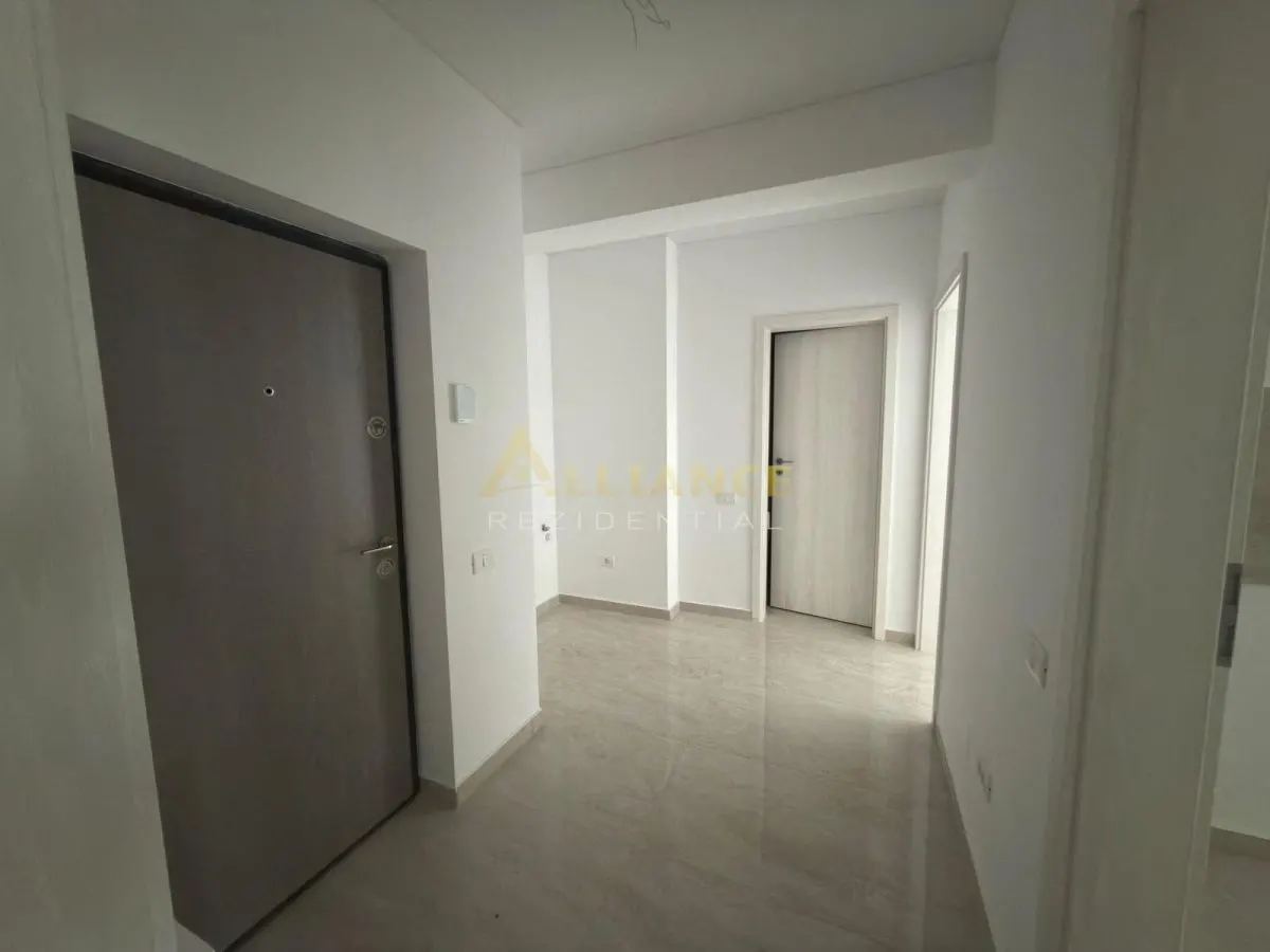 Apartament 2camere decomandat gata de mutare  Metrou Berceni 18min - foto 6