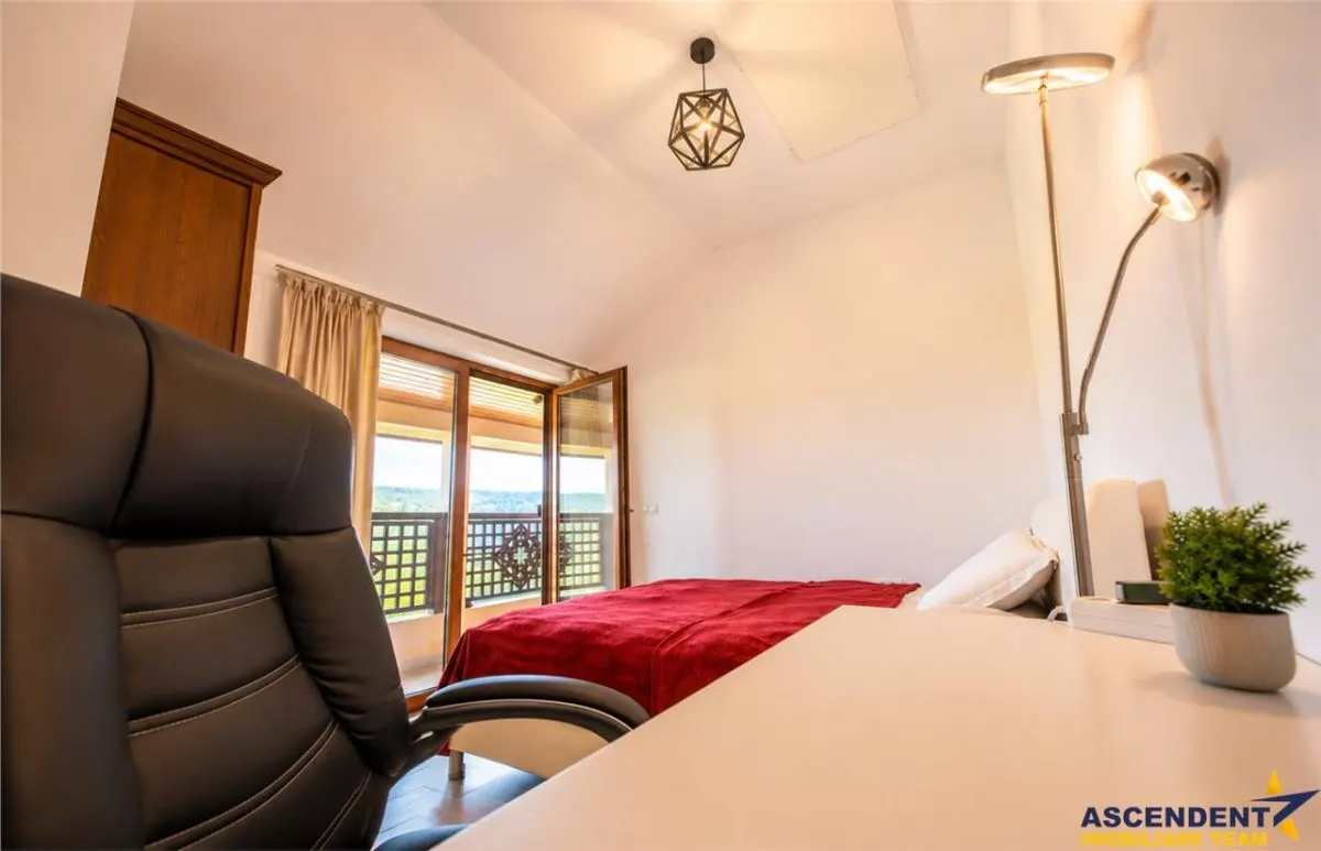 FILM! Sophisticated villa in an exclusive natural setting, Pestisu Mic, Valea Nandrului. - foto 11