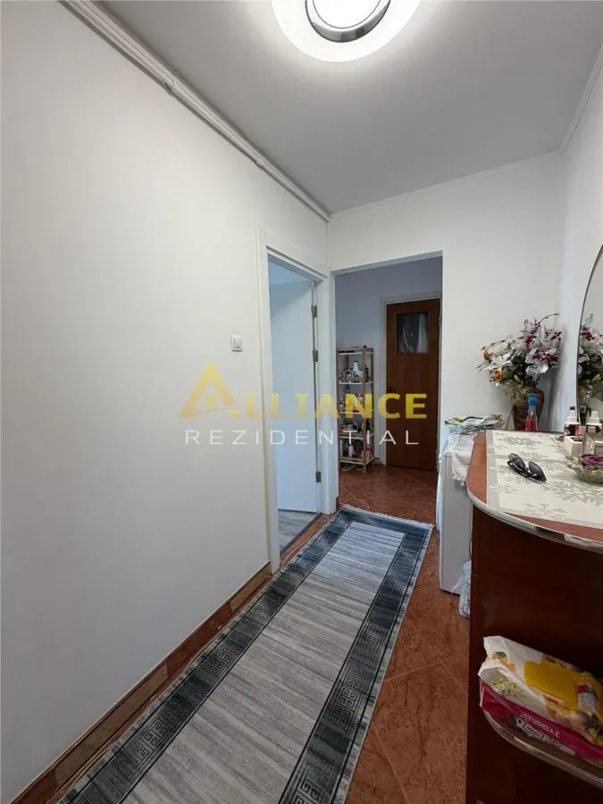 4 Camere Trapezului | Metrou | 2 bai si Boxa - foto 9