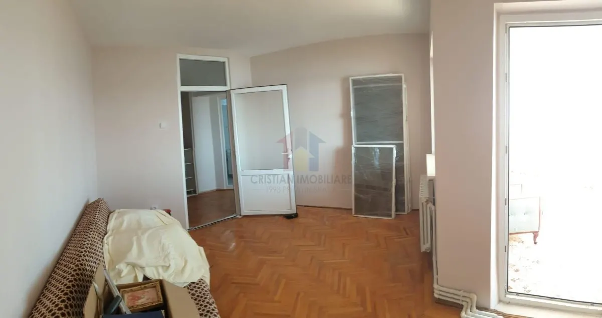 VEZI VIDEO! Calarasilor-ANAF - vedere la Dunare 3 camere 100mp - foto 6