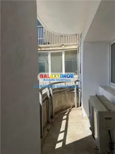 Apartament cu o camera de inchiriat nemobilat 1 Mai - foto 4