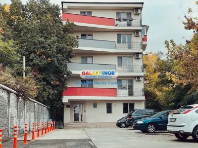 Spital Fundeni Inchiriere Garsoniera Moderna Centrala Parcare - foto 12