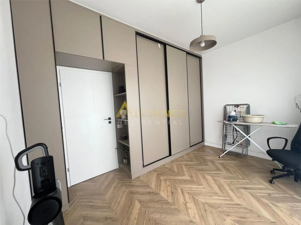 CASA PARTER MOBILATA SI UTILATA-3 CAMERE-2 BAI-STR.MIORITA - foto 20