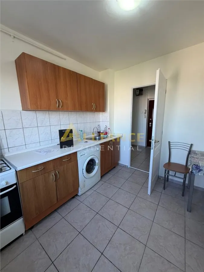 Apartament 2 camere renovat | Bloc anvelopat | Etaj 10/10 cu lift - foto 7