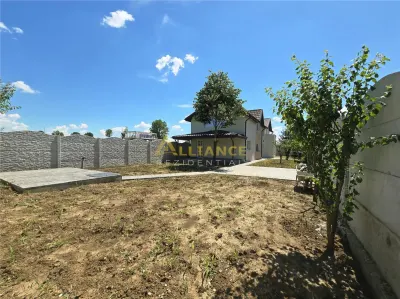 Casa individuala- 6 camere - 4 bai- 3 dressinguri-100m de autobuz - foto 12