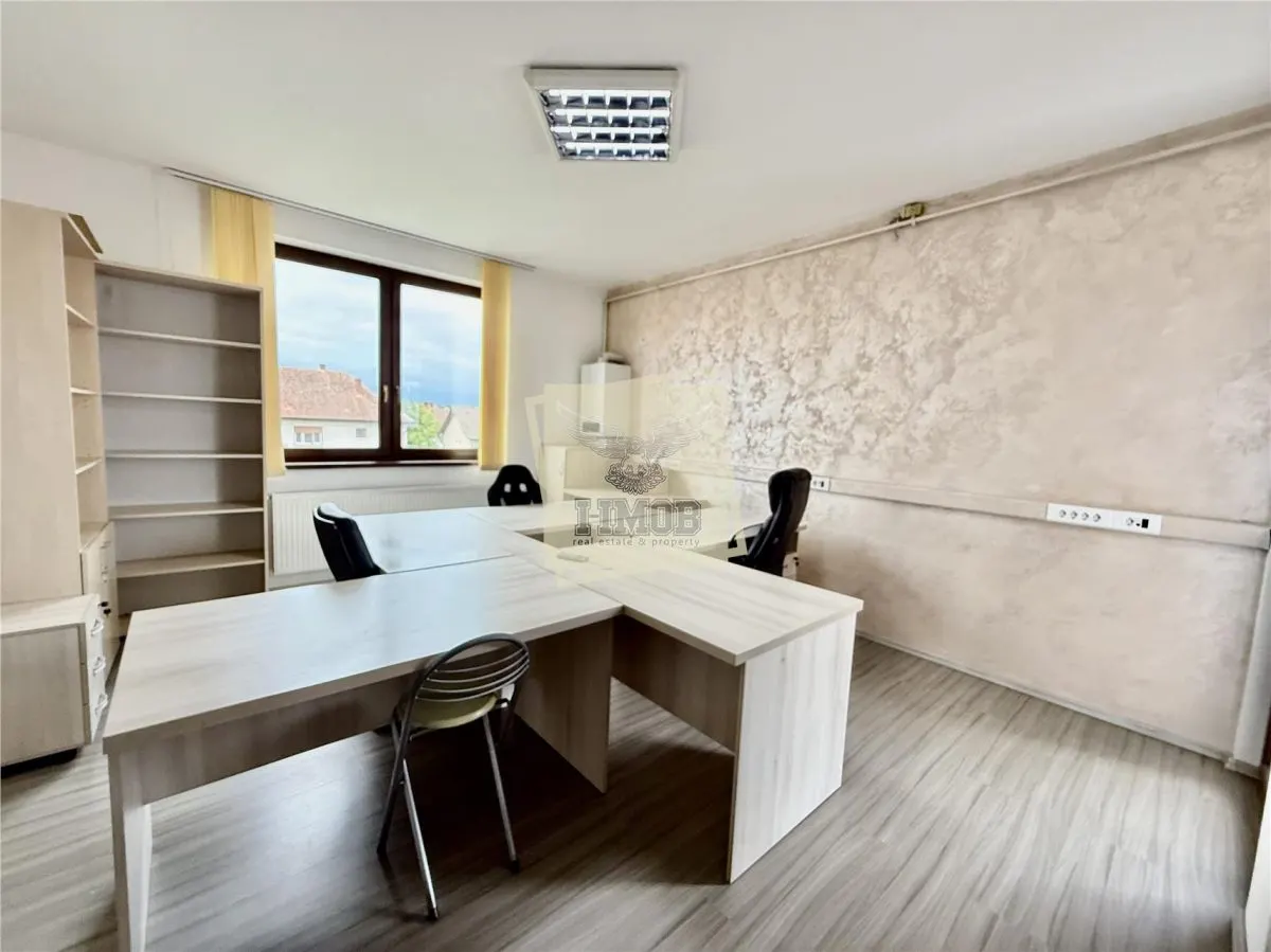 Spatiu birouri 140 mp 5 camere si balcon pe Calea Dumbravii - foto 1