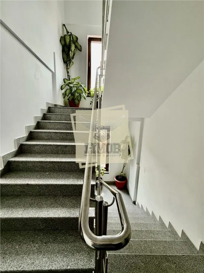 Spatiu birouri 140 mp 5 camere si balcon pe Calea Dumbravii - foto 11