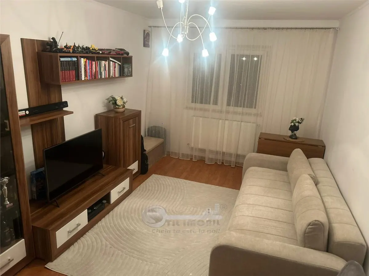 Apartament 3 camere Nicolina 1 pod mare vedere deschisa - foto 3
