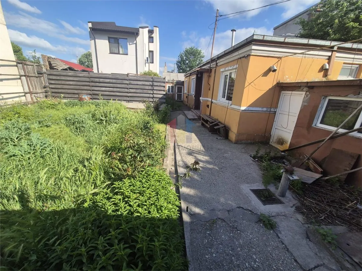 Casa 2 camere, teren 227 mp, deschidere 15 m, Islaz - Plantelor - foto 2