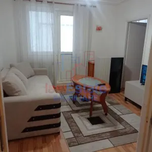 Apartament 2 Camere Podu Ros - Liceul Emil Racovita - foto 1