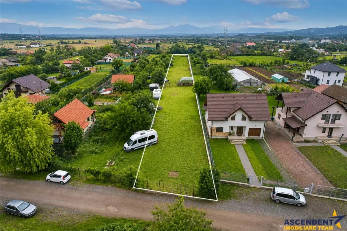 Teren intravilan,pe 2.900 mp,recomandat rezidential/investitional, Sfantu Gheorghe - foto 1
