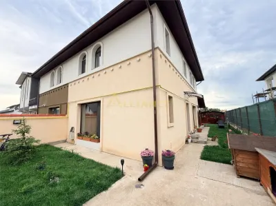 Mutare Imediata! Casa 5 Camere in Berceni, Terasa Acoperita si Curte Superba - foto 4
