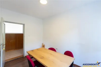 Spatii de birouri pentru afaceri care apreciaza profesionalismul - foto 11