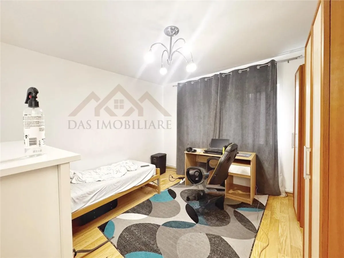 Apartament 3 camere decomandat, parter inalt ,  Olteniei - foto 3