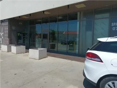 Spatiu comercial stradal bine pozitionat - Bogdanestilor - foto 1