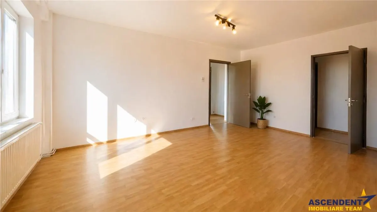 3D! Renovat, luminos, living si 2 dormitoare, cu vedere panoramica, Vlahuta, Brasov. - foto 1