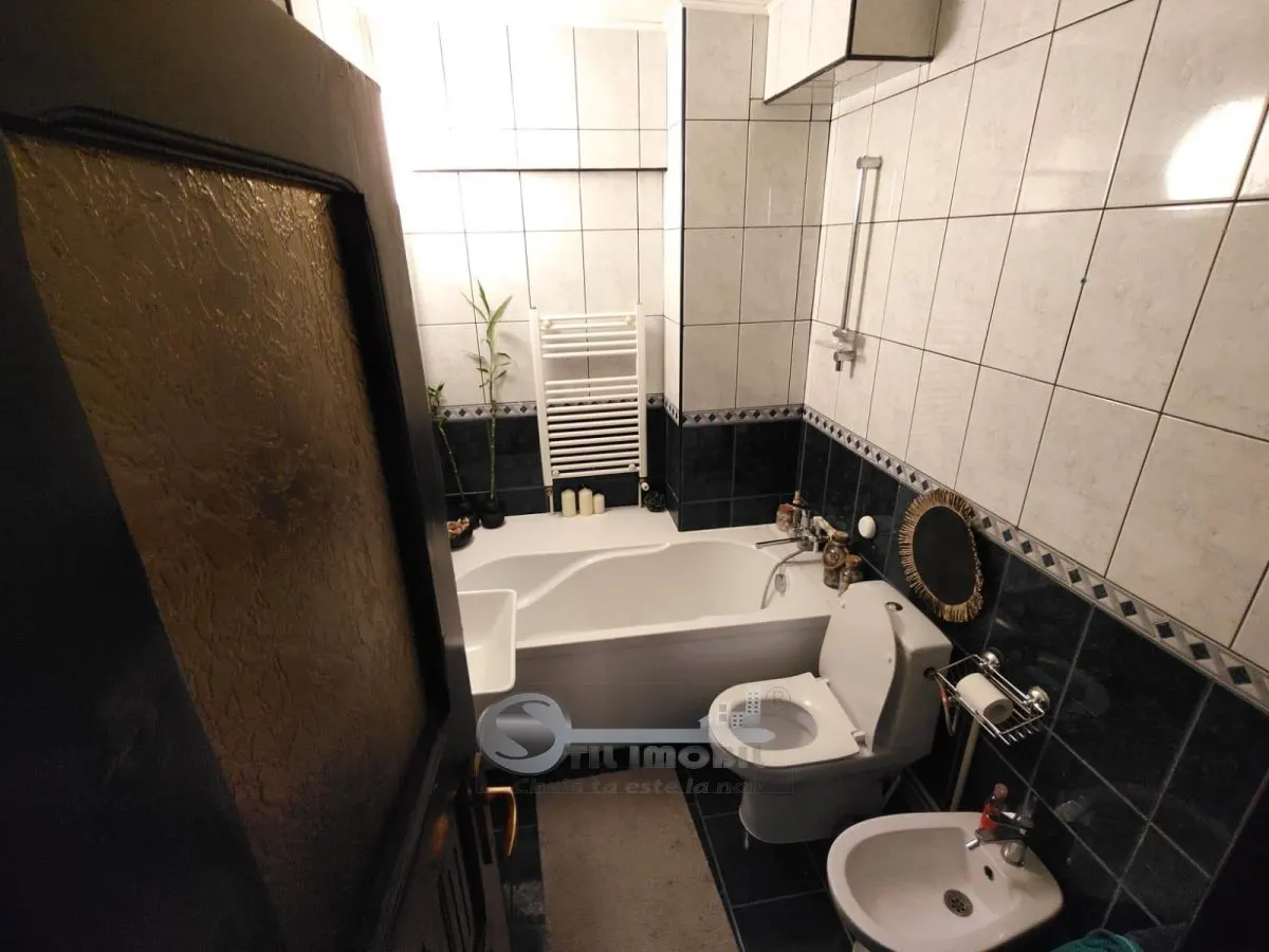 Apartament 4 camere Nicolina Garaj 2 Bai 2 Balcoane Vedere Cetatuia - foto 15