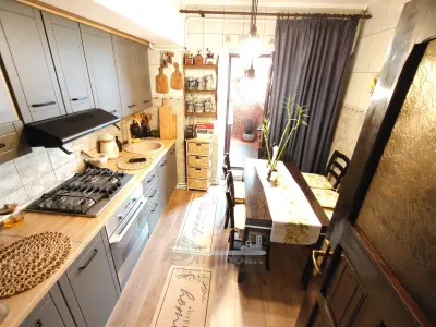 Apartament 4 camere Nicolina Garaj 2 Bai 2 Balcoane Vedere Cetatuia - foto 10