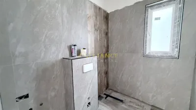 Casa individuala- 4 camere - 2 bai - 450 metri teren - foto 7