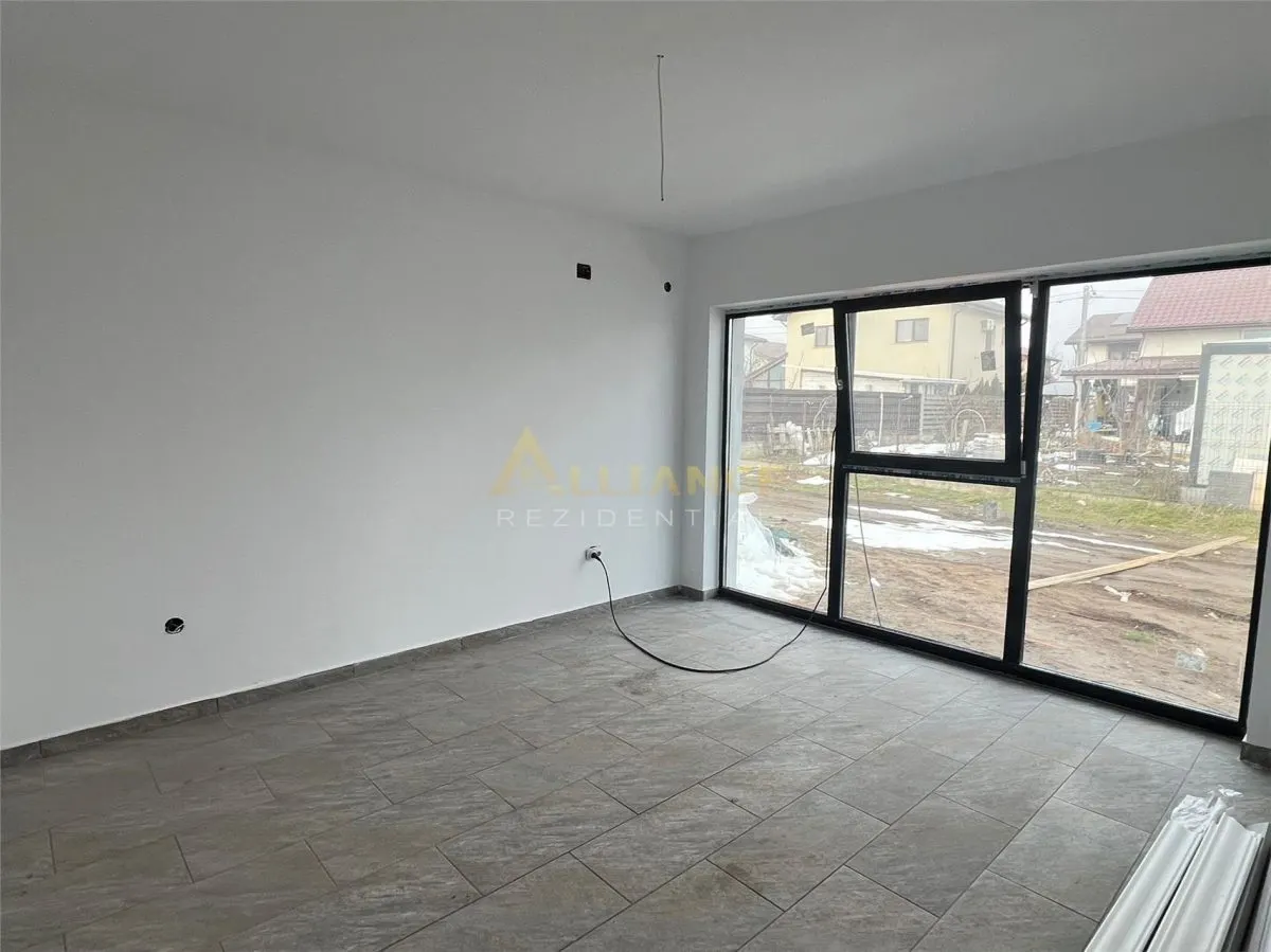 Casa 3 camere- strada asfaltata- 250 mp teren - foto 7