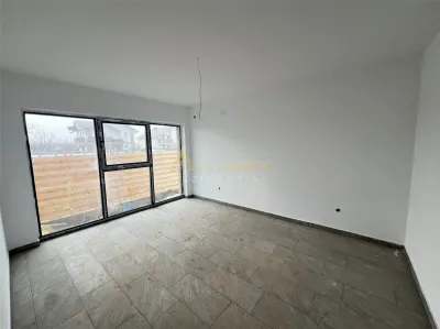 Casa 3 camere- strada asfaltata- 250 mp teren - foto 8