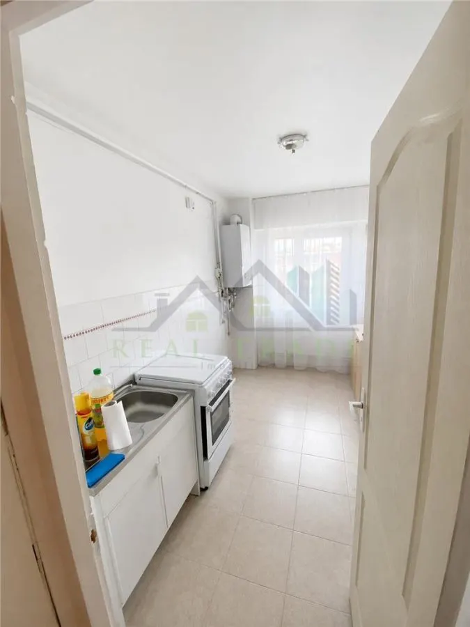 Apartament 2 camere decomandat Judetean, str. Zizinului - foto 4