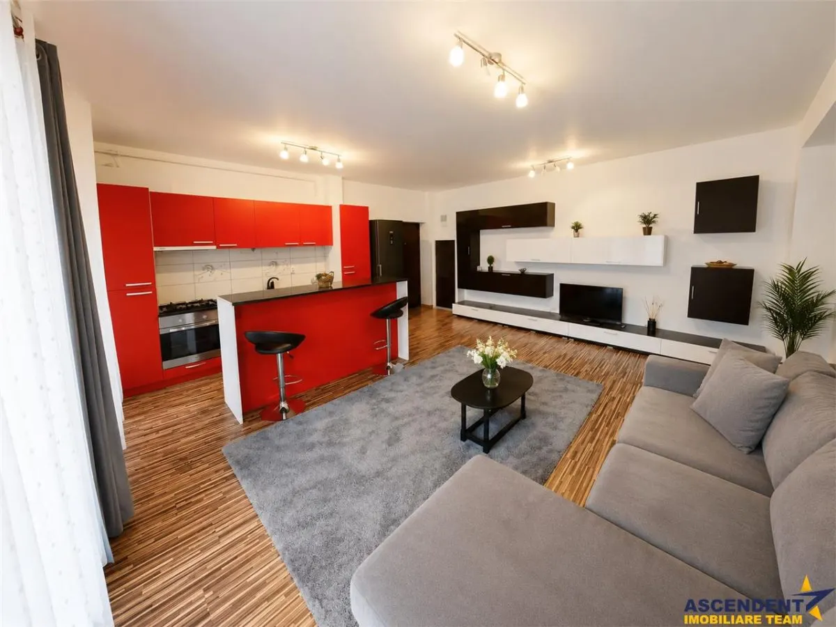 Apartament 2 camere, decomandat, luminos, Rasnov, Cartierul Toamnei - foto 1