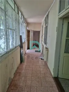 Casa De Mijloc, singur in curte, Brasov - foto 7