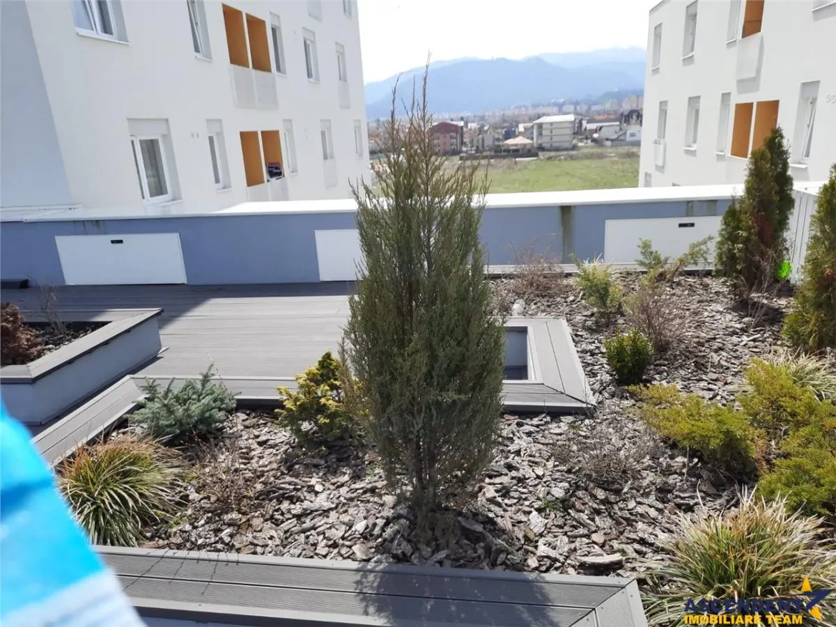 Eleganta rezidenta, pe decomandata structurare cu parcare inclusa - foto 3