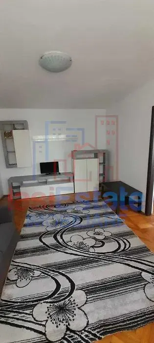 Apartament 2 Camere Podu Ros - foto 1