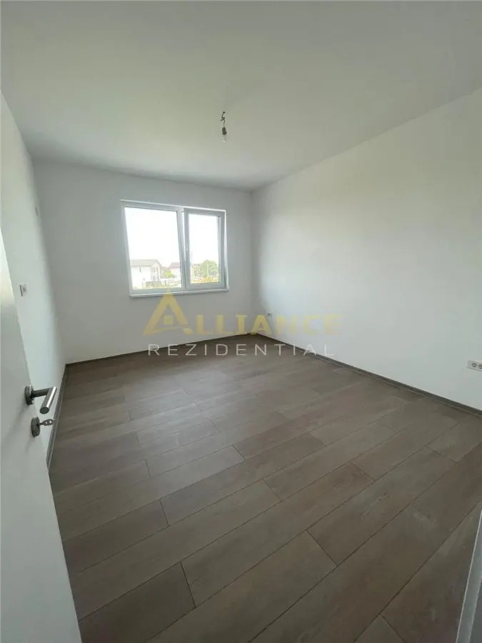 casa individuala || 4 camere || 5 min fata de metrou - foto 7