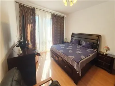 Apartament 2 camere decomandat Tractorul,mobilat,parcare,130000Euro - foto 1