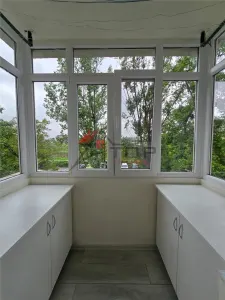 Etaj 2 - Mircea cel Batran, 2 camere, liber - foto 1