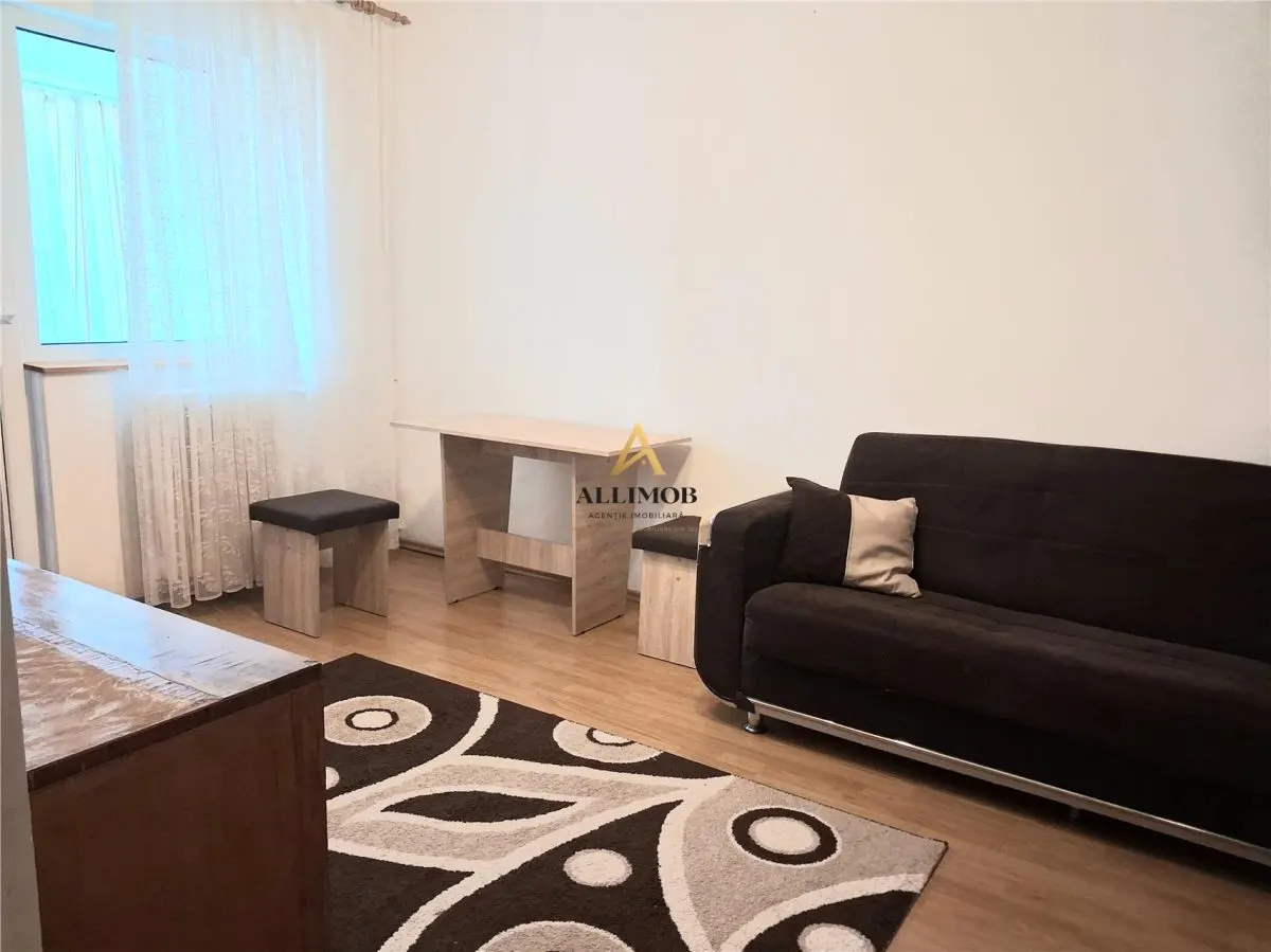 Garsoniera de inchiriat in Ploiesti, zona Ultracentrala - foto 1